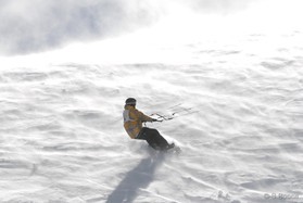 Cortina snowkite contest 2009 passo Giau Italy