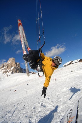 Johan Civel- Cortina snowkite contest 2009 passo Giau Italy