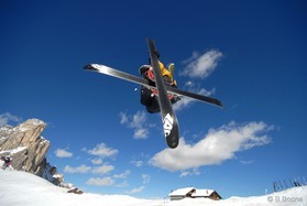 Johan Civel- Cortina snowkite contest 2009 passo Giau Italy